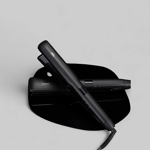 STRAIGHT AND CURL IRON 2.8 * 10.9 CM-ВЫПРЯМИТЕЛЬ ДЛЯ ВОЛОС "JRL MIDNIGHT SHINE"/ ПАРИКМАХЕРСКИЙ УТЮЖОК, ЦВЕТ ЧЕРНЫЙ/Утюжок  - графеновое керамическое покрытие, размер пластин ~28 х 104мм, нагрев до 240°C за 30 сек, интеллектуальный контроль температу