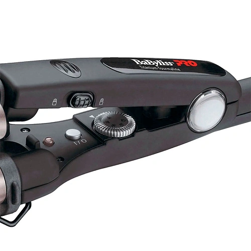 BaBylissPRO Titanium Tourmaline Triple Barrel - утюжок - гафре титаново-турмалиновое покрытие, нагрев 140-220С.